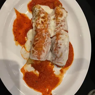 Cannelloni Castrioti: filled with meat
