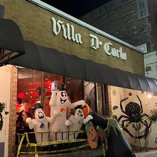 he outside of the restaurant