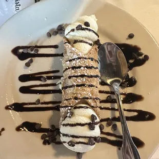 Homemade cannoli