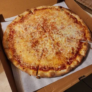 16&quot; cheese pizza