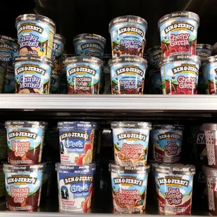 a shelf of frozen yogurt