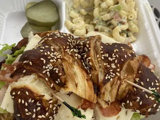 Village Market & Cafe