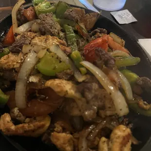 Chicken and beef fajitas combo