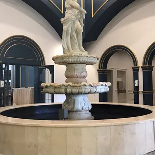 Entryway fountain