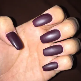 Coffin nails with a burgundy matte