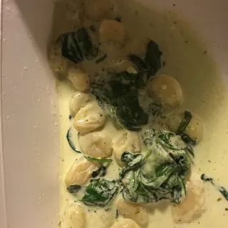 Gnocchi Alla Florentina