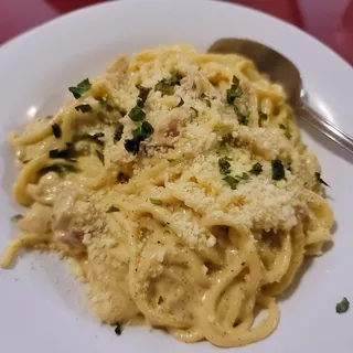 Linguini Carbonara