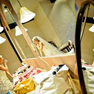 Villa Parker.  Colorado Wedding Photographers Elevate Photography