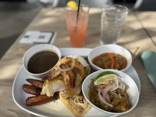 Mojo Cuban Kitchen and Rum Bar