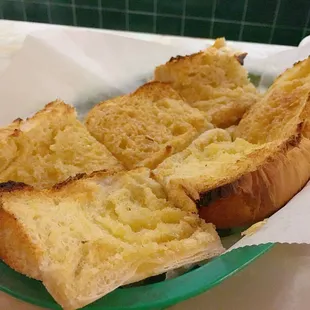 Garlic breadz
