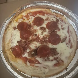Worst pizza I&apos;ve ever tried to eat.