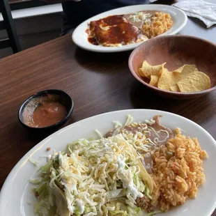 $10 Mexican tacos , GB enchiladas back there. GOOD FOOD ALERT!!!!