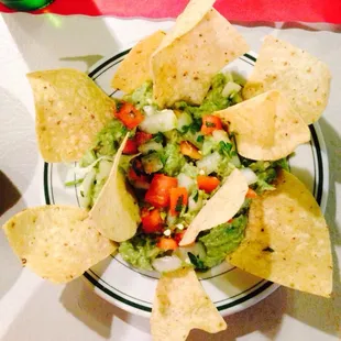 Chips n guacamole.