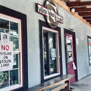 Will be missed. One of Athens' many gems.