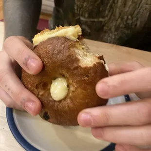 Egg and cheese bagel