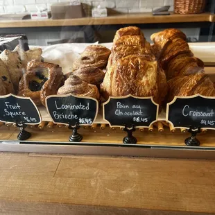 food, donuts, dough desserts