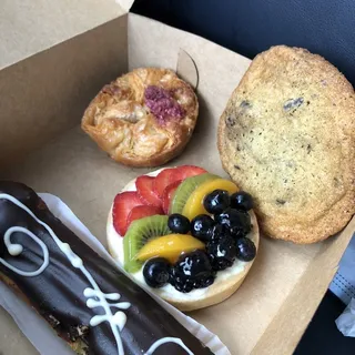 Chocolate Chip Cookie