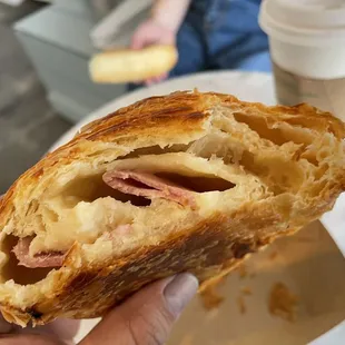 Pain Au Jambon
