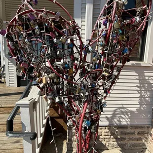 Lock sculpture!