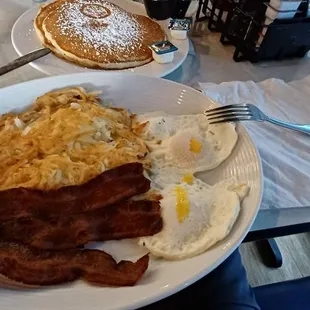 Country Breakfast,  Coffee