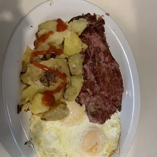 Corned Beef and eggs