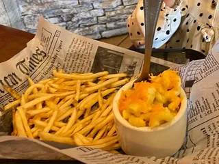 PersNIKKIty's Cafe