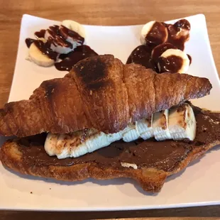 Nutella banana croissant