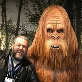 Darren C.