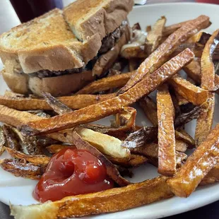 Patty melt and fries