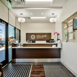 CEREC® CAD/CAM is the epitome of Modern Dentistry. It means that in just 2 hours you can have a crown!