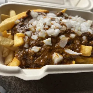 Chili cheese fries