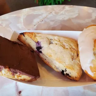 Scotheroo, scone, twist