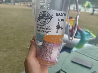 Maria's liquor and deli