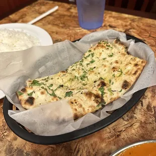 Garlic naan