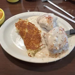 Biscuits &amp; Gravy with Eggs* (they forgot the eggs.. it&apos;s okay I don&apos;t like eggs lol)