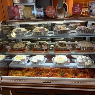 Dessert Case