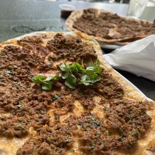 Lahmacun , Chicken Kabob Plate