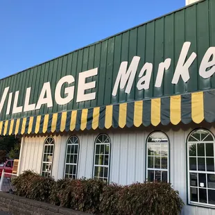 Village Market & Cafe