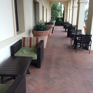 more outdoor sitting
