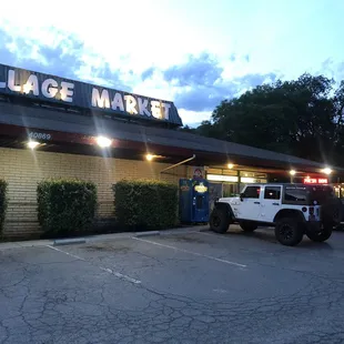 Stopped in for last minute things once we got here from Arizona, great little market!