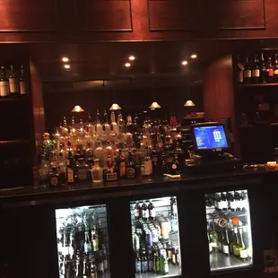 This is a small happy place help r friendly food is great nice place to relaxe