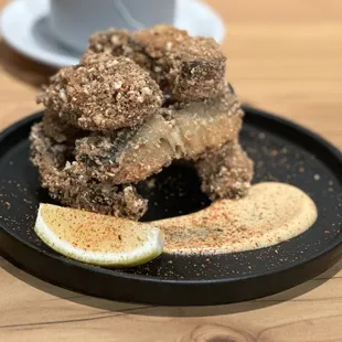 portobello &quot;fries&quot; with siracha aioli