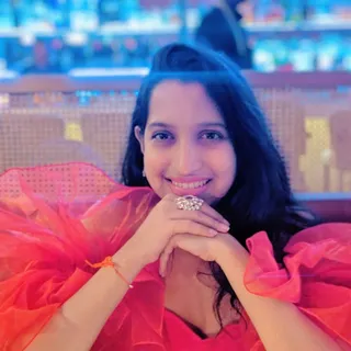Riddhi J.