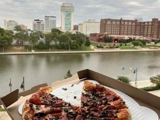 River Vista Apartments