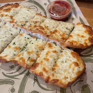 Garlic Bread With Cheese