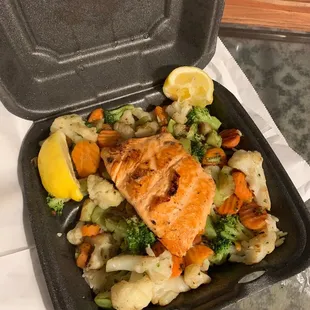 Grilled Salmon Dinner Plate