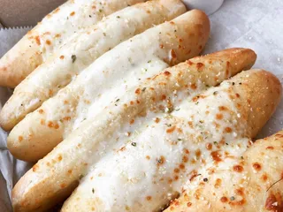 Mel's Pizzeria