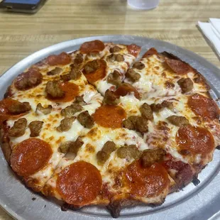 Gluten free sausage &amp; pepperoni pizza