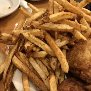 Check out those fresh cut fries.  State Fair worthy.