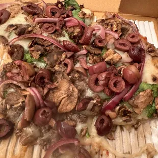 Gluten Free vegetarian with extra mushrooms!